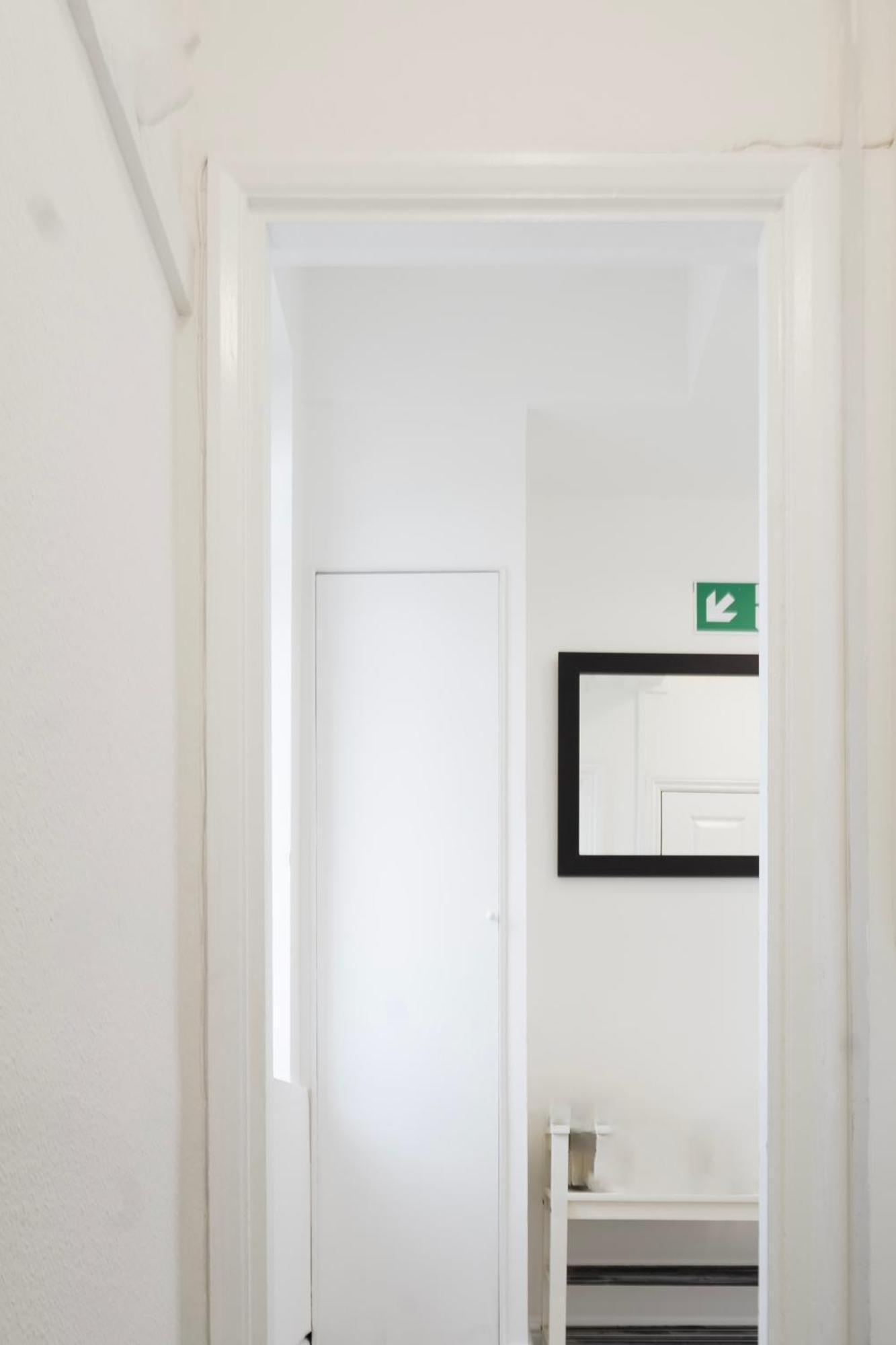 5C- Stylish Urban Retreat - Spacious 2 Bed Flat London Exterior photo