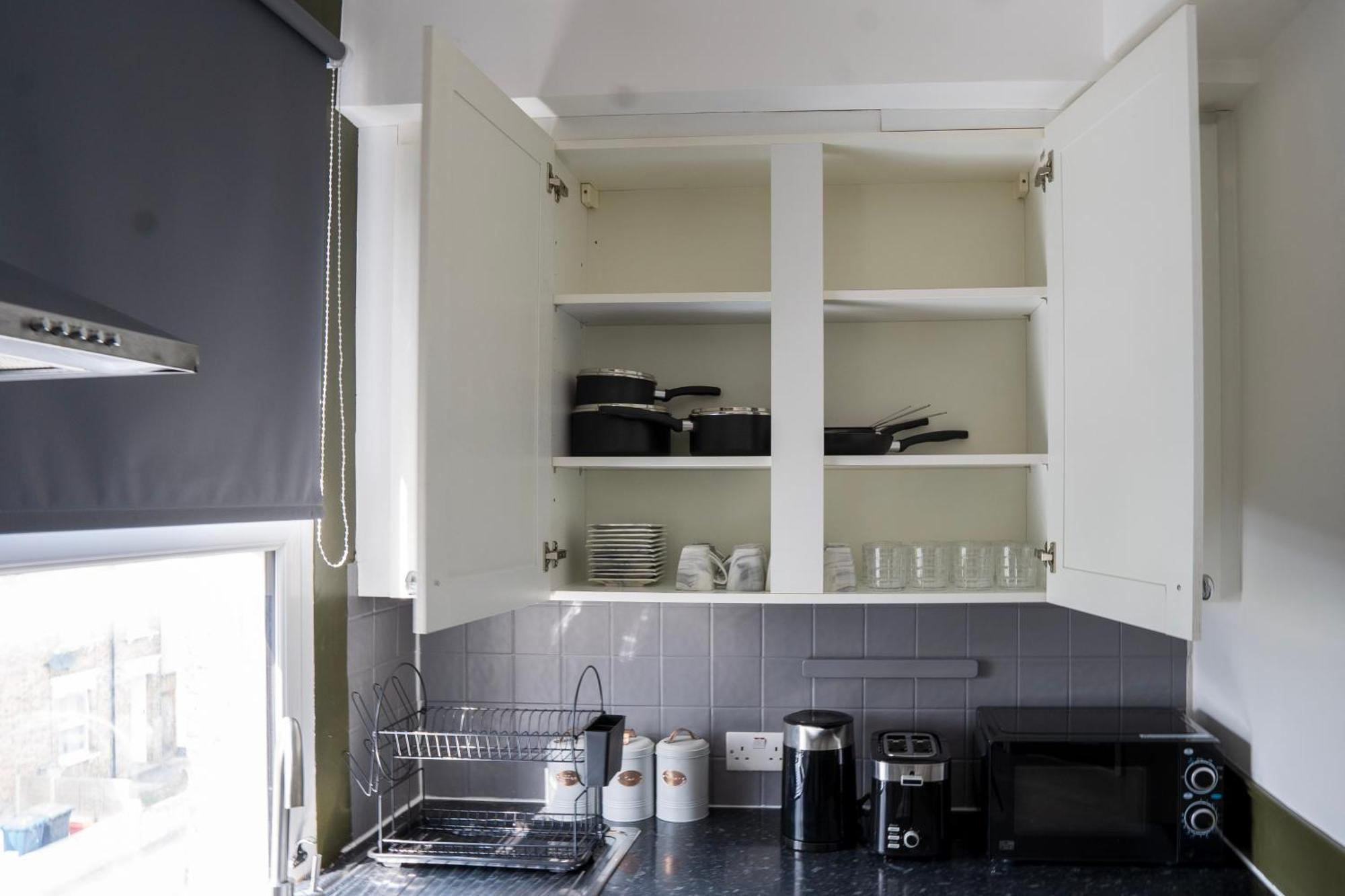 5C- Stylish Urban Retreat - Spacious 2 Bed Flat London Exterior photo