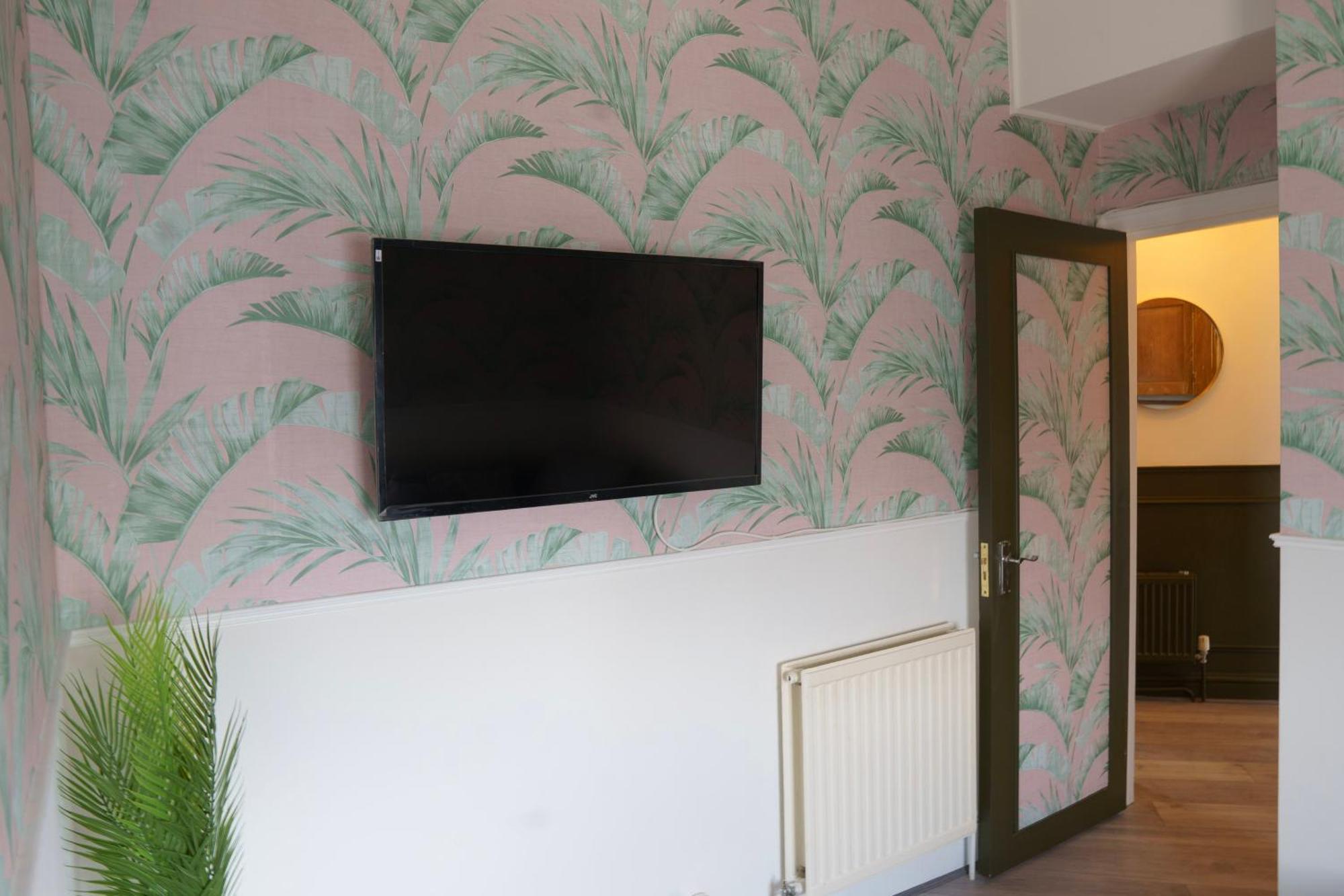 5C- Stylish Urban Retreat - Spacious 2 Bed Flat London Exterior photo